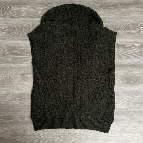 Alice + Olivia Alpaca Wool Knit Sweater Vest - Picture 6 of 13